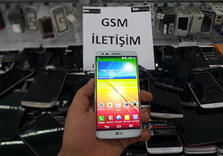 LG G2 Ekran Sararması Sorunu