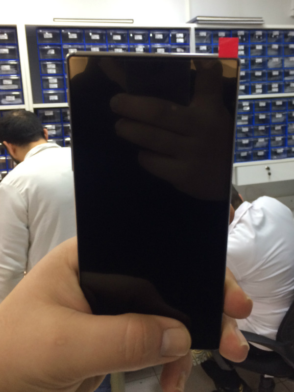 sony xperia z5 premium ekran değişimi