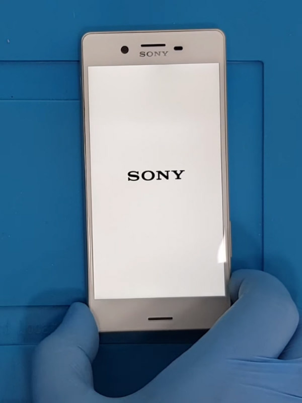 Sony Xperia X Ekran Değişimi Nasıl Yapılır