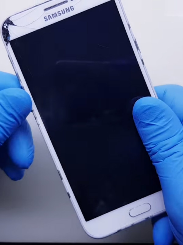 Samsung Galaxy C7 Ekran Değişimi