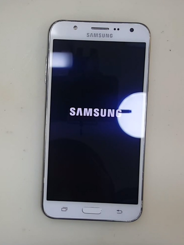 Samsung Galaxy J7 Cam Değişimi