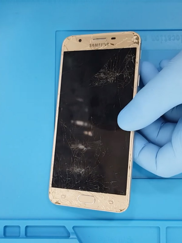 Samsung Galaxy J7 Max Ekran Değişimi Nasıl Yapılır