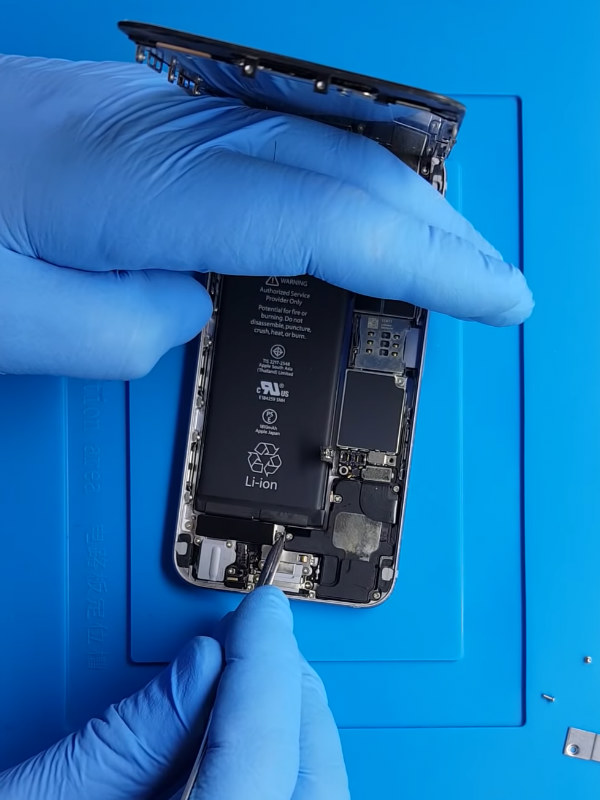 iPhone 6 kulaklık soketi değişimi nasıl yapılır