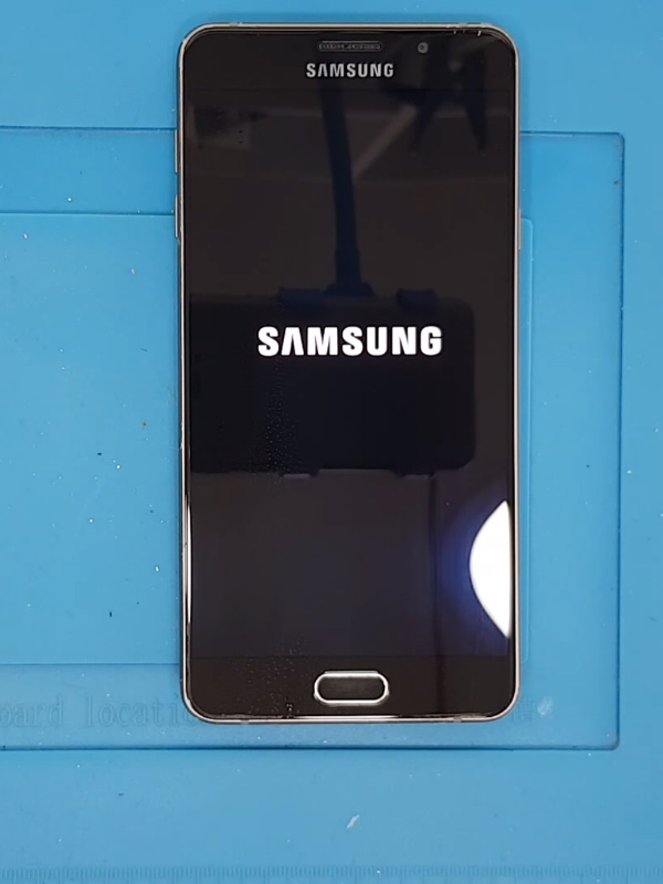 Samsung Galaxy A6 dokunmatik ekran cam değişimi