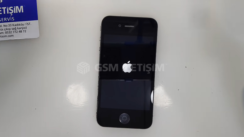 iPhone 4 Arka Kapak Değişimi