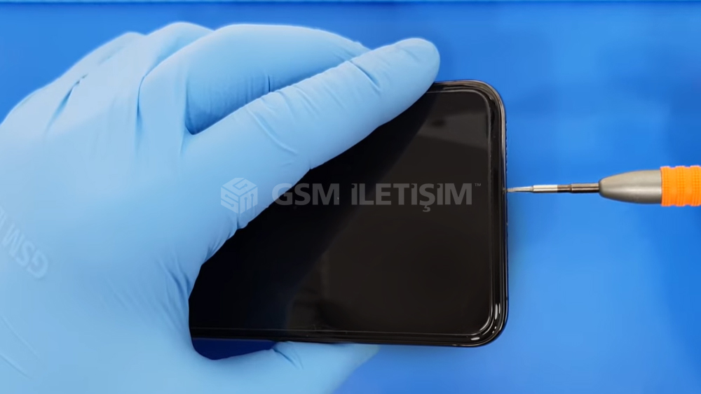 iPhone XS Ön Kamera Değişimi